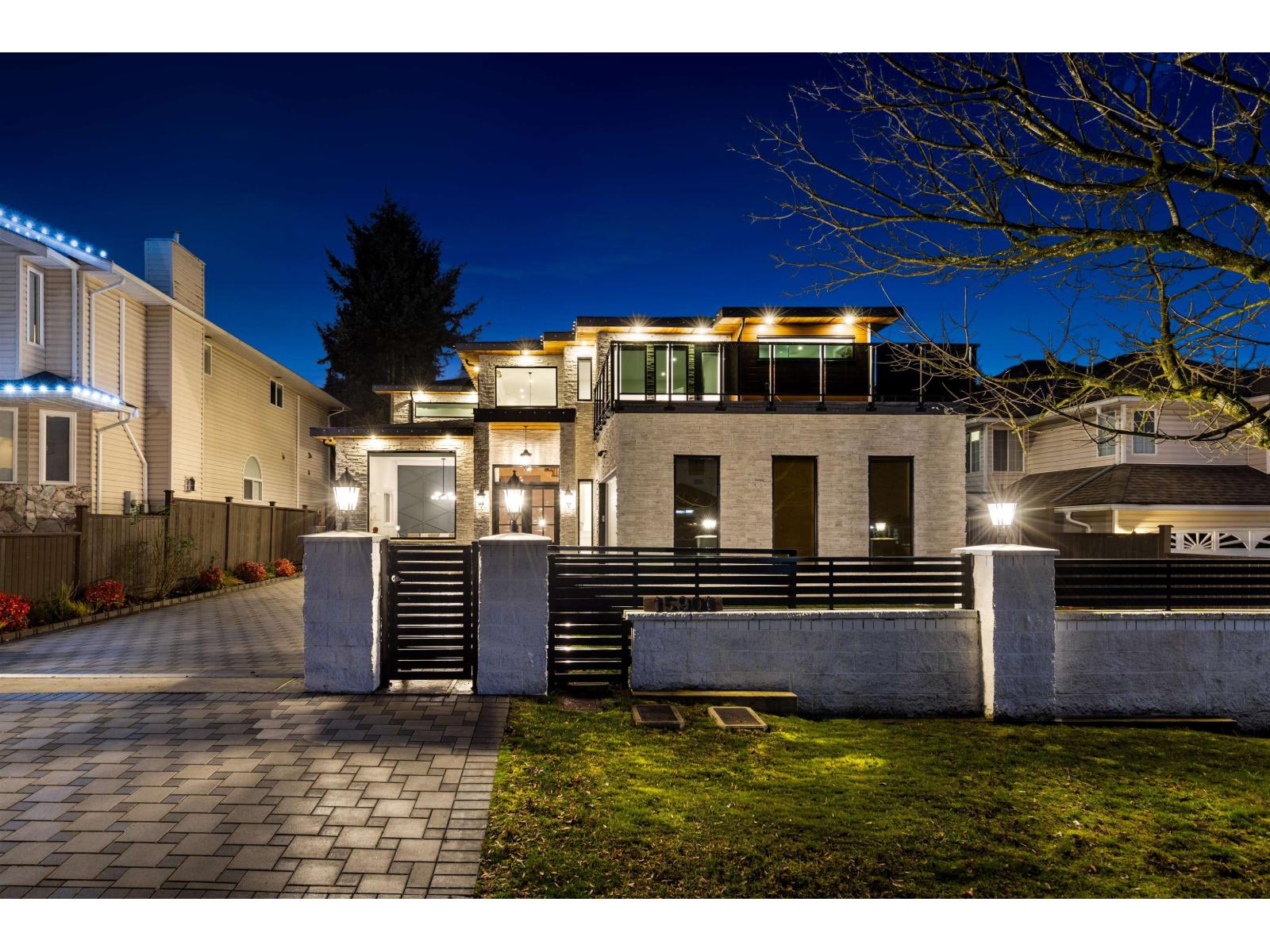 15901 88a Avenue, Surrey, British Columbia  V4N 2X9 - Photo 2 - R3078473