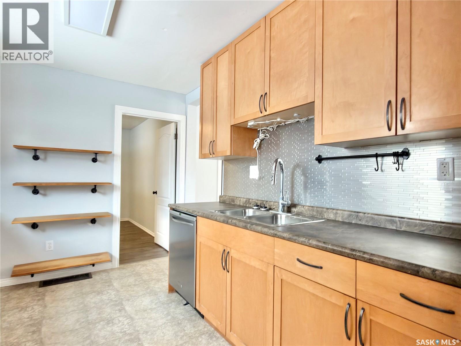 108 2nd Street W, Delisle, Saskatchewan  S0L 0P0 - Photo 17 - SK026723