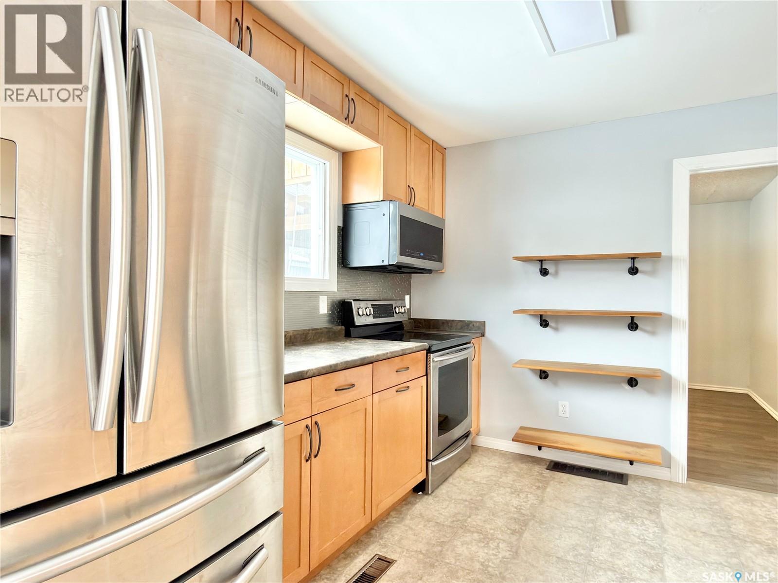 108 2nd Street W, Delisle, Saskatchewan  S0L 0P0 - Photo 18 - SK026723