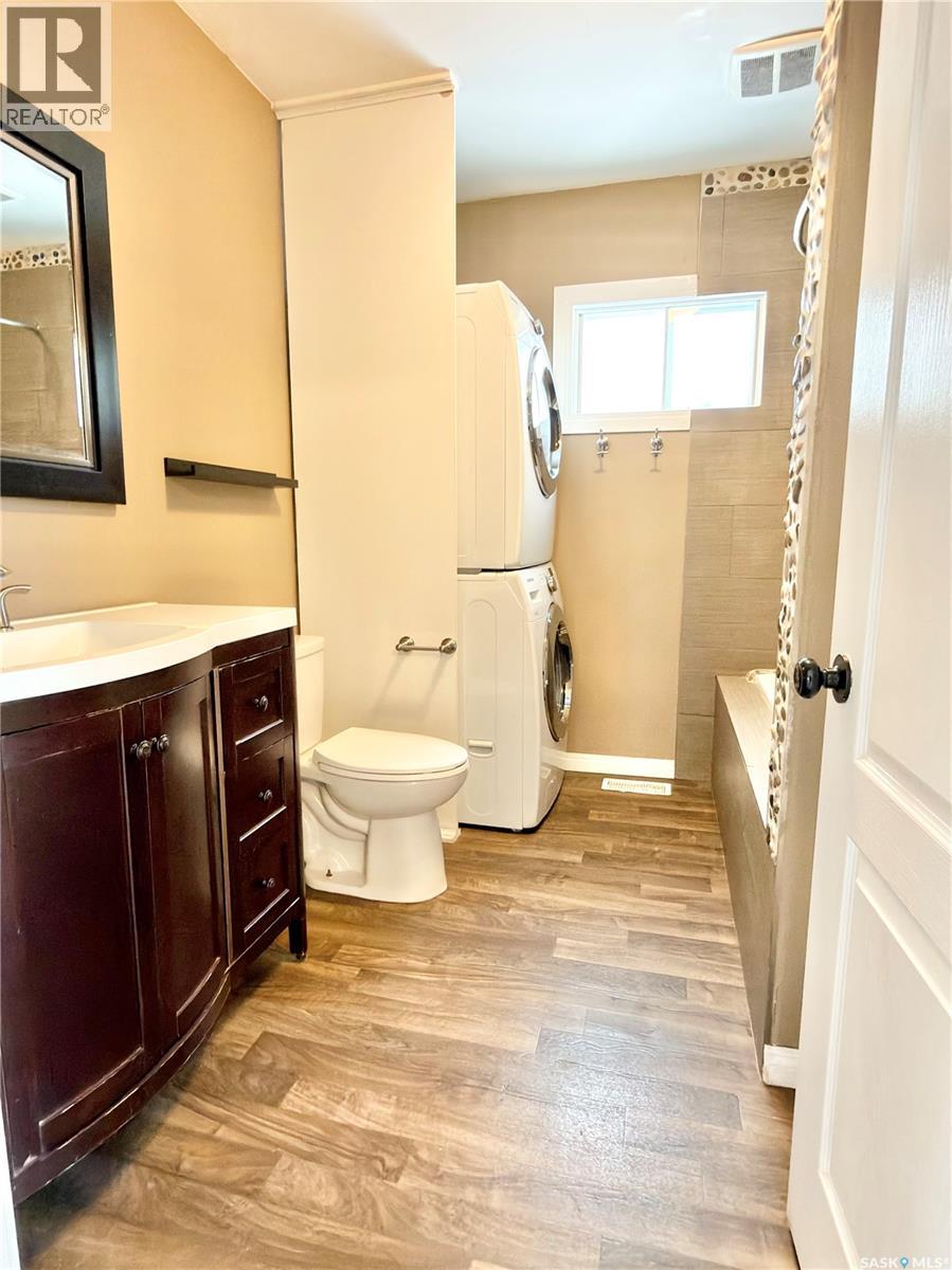 108 2nd Street W, Delisle, Saskatchewan  S0L 0P0 - Photo 28 - SK026723