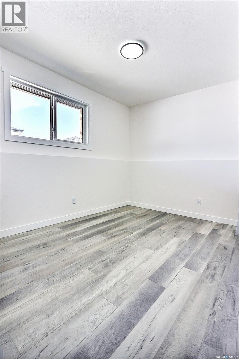 51 Hadley Road, Prince Albert, Saskatchewan  S6X 0A4 - Photo 16 - SK026709