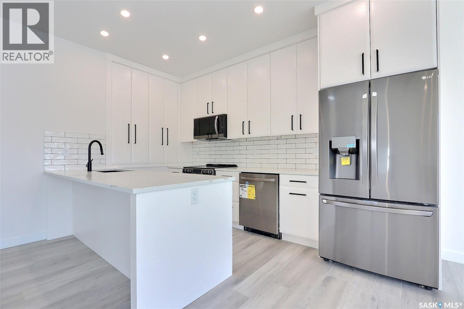 51 Hadley Road, Prince Albert, Saskatchewan  S6X 0A4 - Photo 5 - SK026709