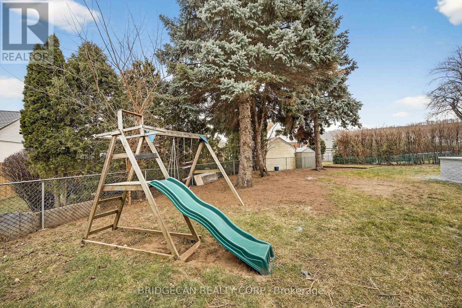 50 Mountain Avenue N, Hamilton, Ontario  L8G 2K8 - Photo 47 - X12691556