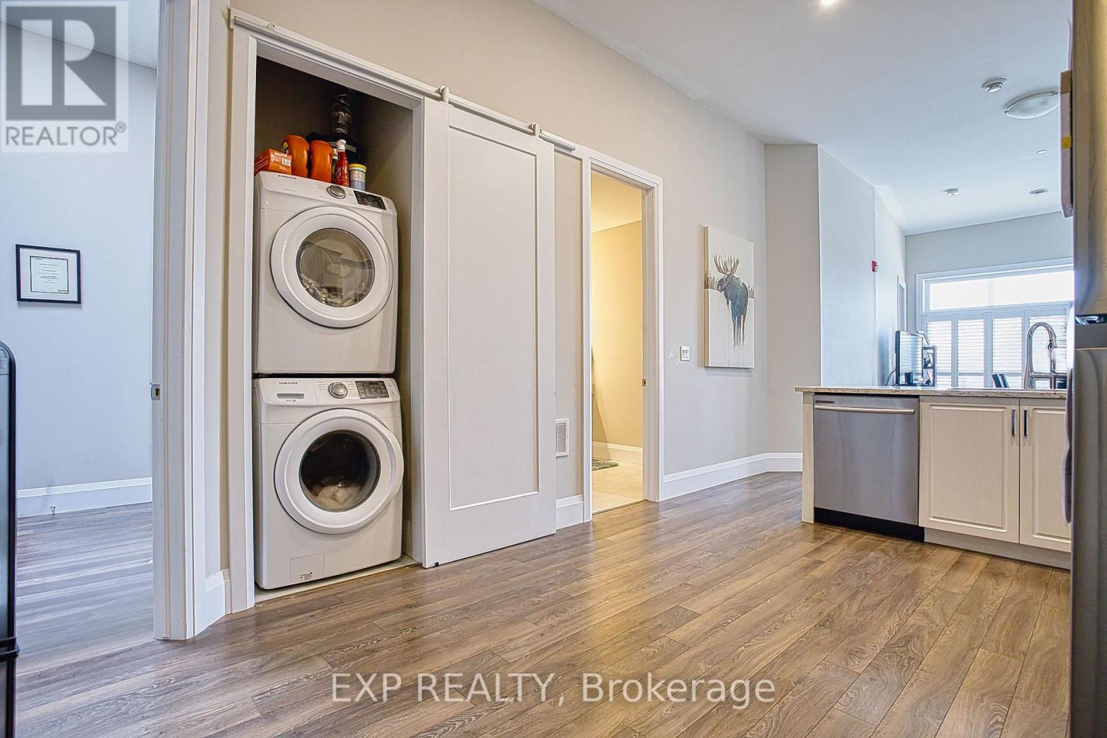 215a - 85 Morrell Street, Brantford, Ontario  N3T 4J6 - Photo 4 - X12691572