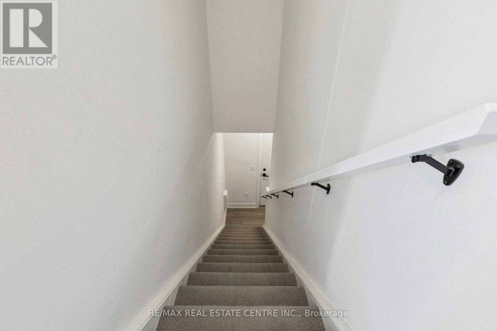 62 - 99 Roger Street, Waterloo, Ontario  N2J 0G1 - Photo 47 - X12691580