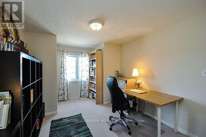 573 Wild Iris Avenue, Waterloo, Ontario  N2V 2X5 - Photo 16 - X12691620