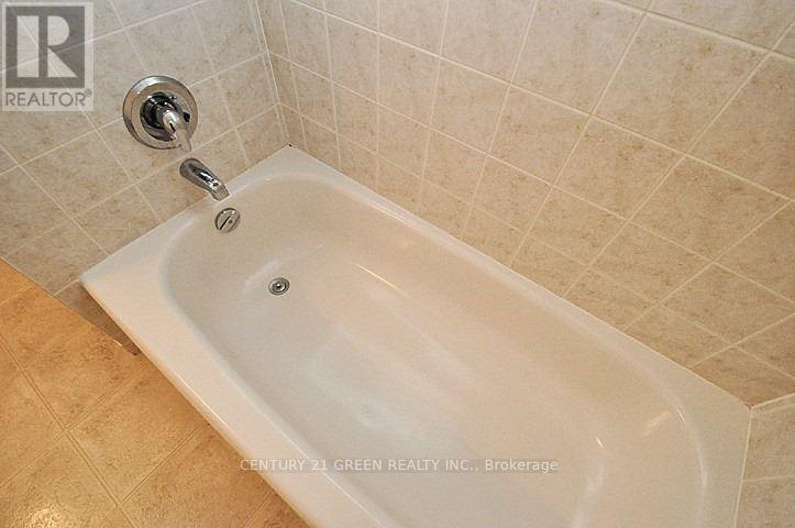 573 Wild Iris Avenue, Waterloo, Ontario  N2V 2X5 - Photo 19 - X12691620