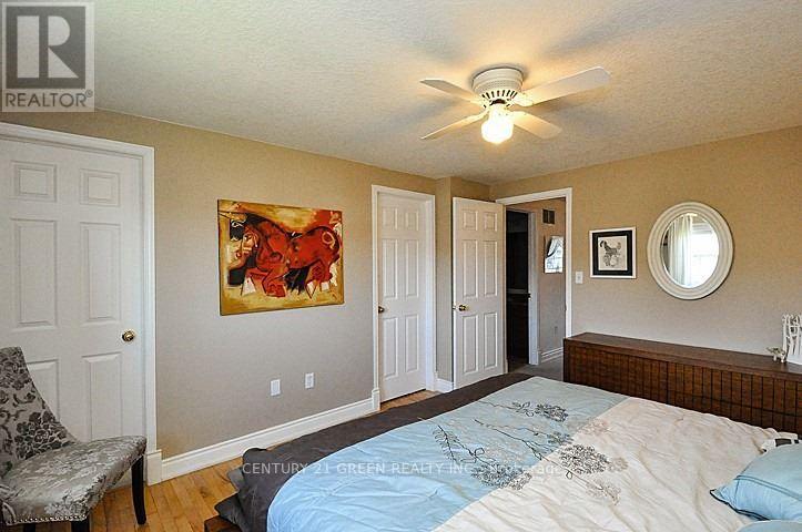 573 Wild Iris Avenue, Waterloo, Ontario  N2V 2X5 - Photo 21 - X12691620