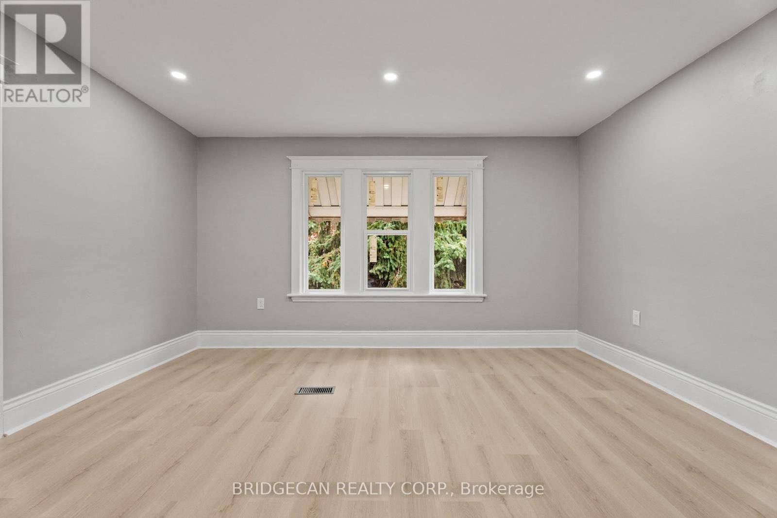 88 Gage Avenue S, Hamilton, Ontario  L8M 3C9 - Photo 20 - X12691658