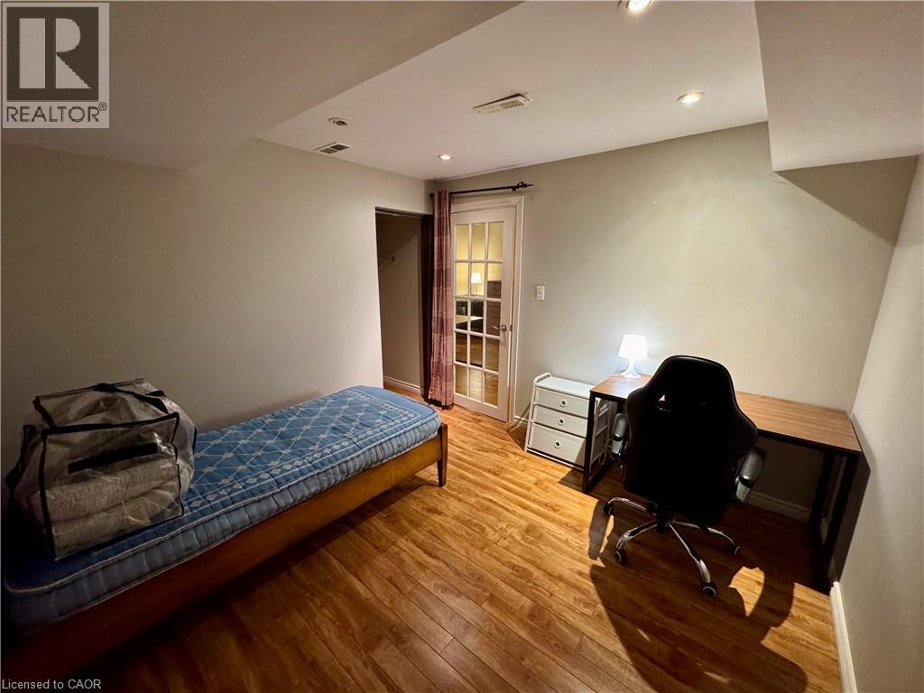 86 Devonglen Drive, Kitchener, Ontario  N2E 2C5 - Photo 7 - 40797448