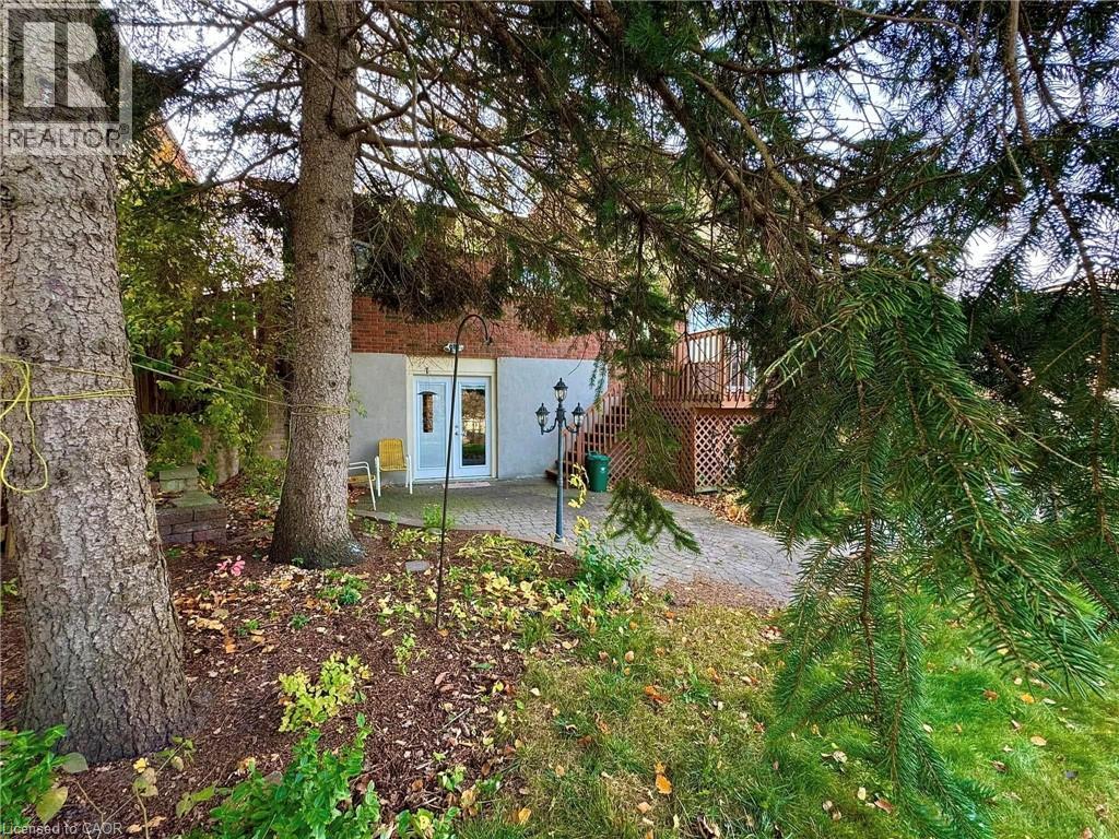 86 Devonglen Drive, Kitchener, Ontario  N2E 2C5 - Photo 1 - 40797448