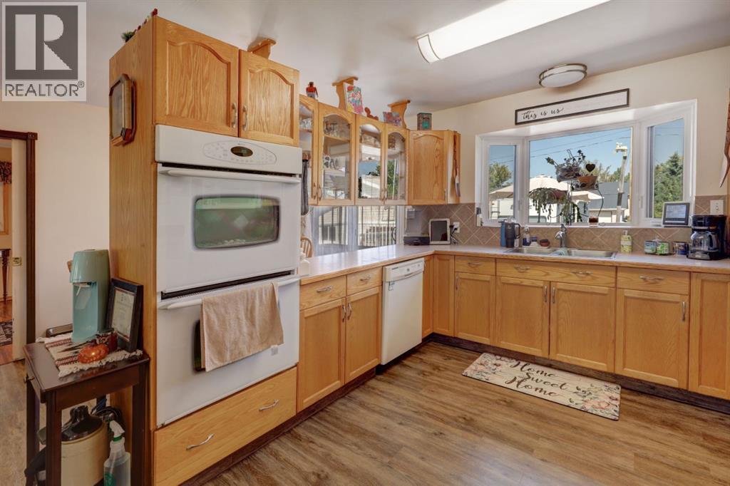 426 9 Street, Beiseker, Alberta  T0M 0G0 - Photo 13 - A2278164