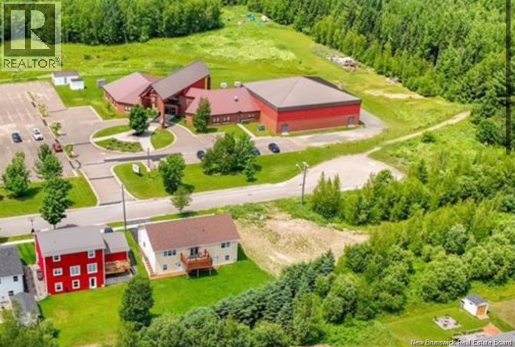 147 Cowperthwaite, Fredericton, New Brunswick  E3A 9W6 - Photo 1 - NB132090