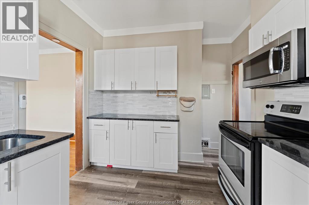 232-234 Giles, Windsor, Ontario  N9A 4C2 - Photo 12 - 26000982