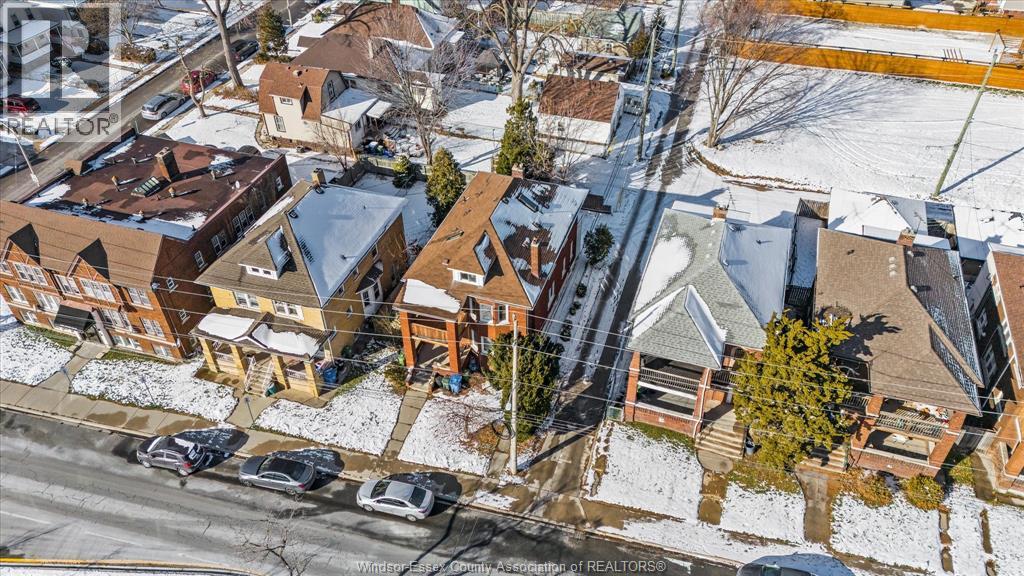 232-234 Giles, Windsor, Ontario  N9A 4C2 - Photo 33 - 26000982