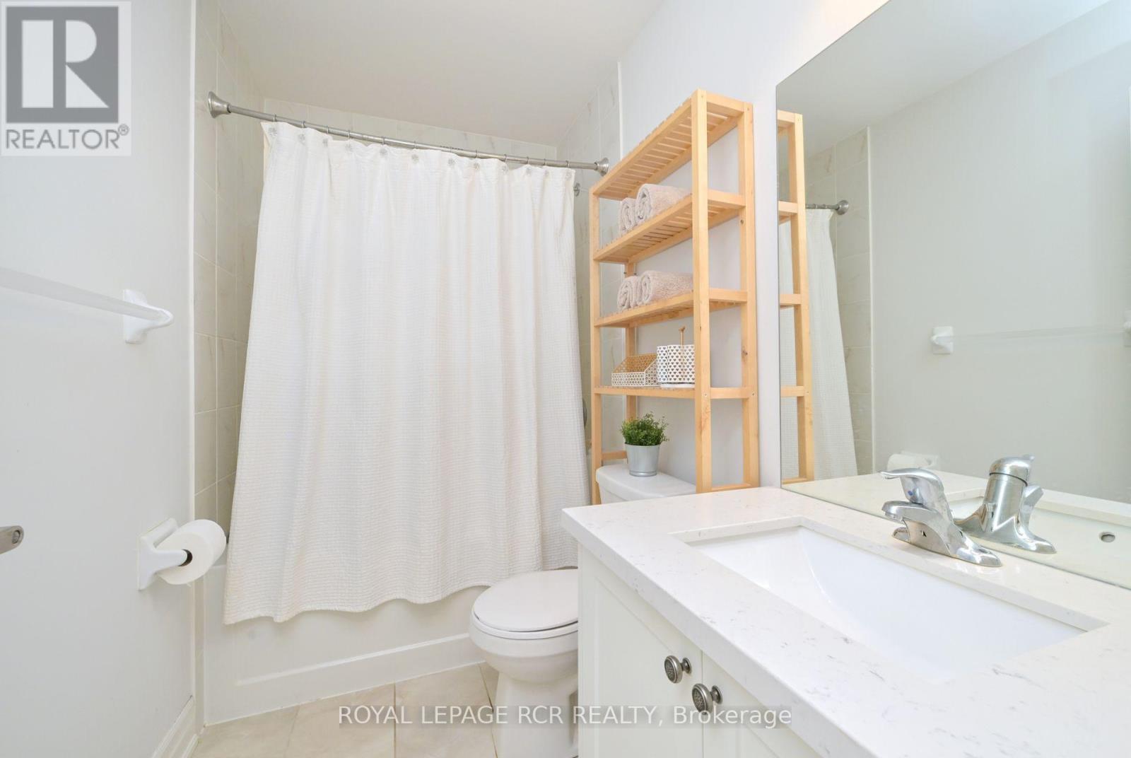 96 Wood Crescent, Essa, Ontario  L0M 1B5 - Photo 19 - N12443521