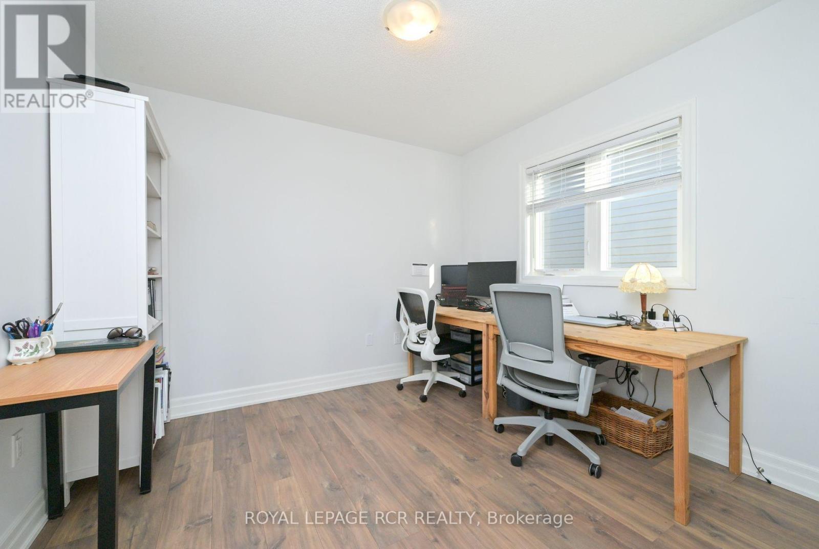 96 Wood Crescent, Essa, Ontario  L0M 1B5 - Photo 20 - N12443521