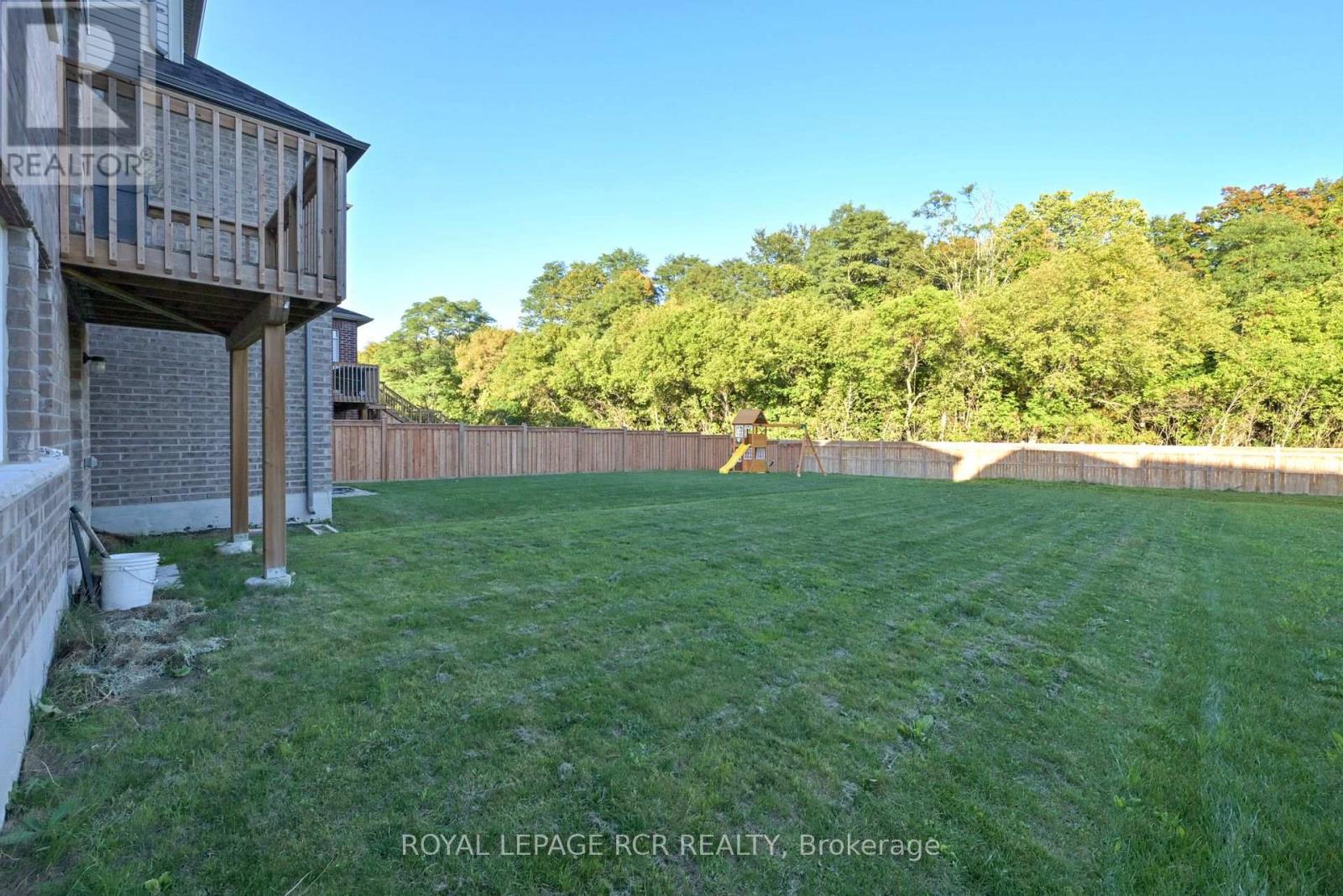 96 Wood Crescent, Essa, Ontario  L0M 1B5 - Photo 27 - N12443521