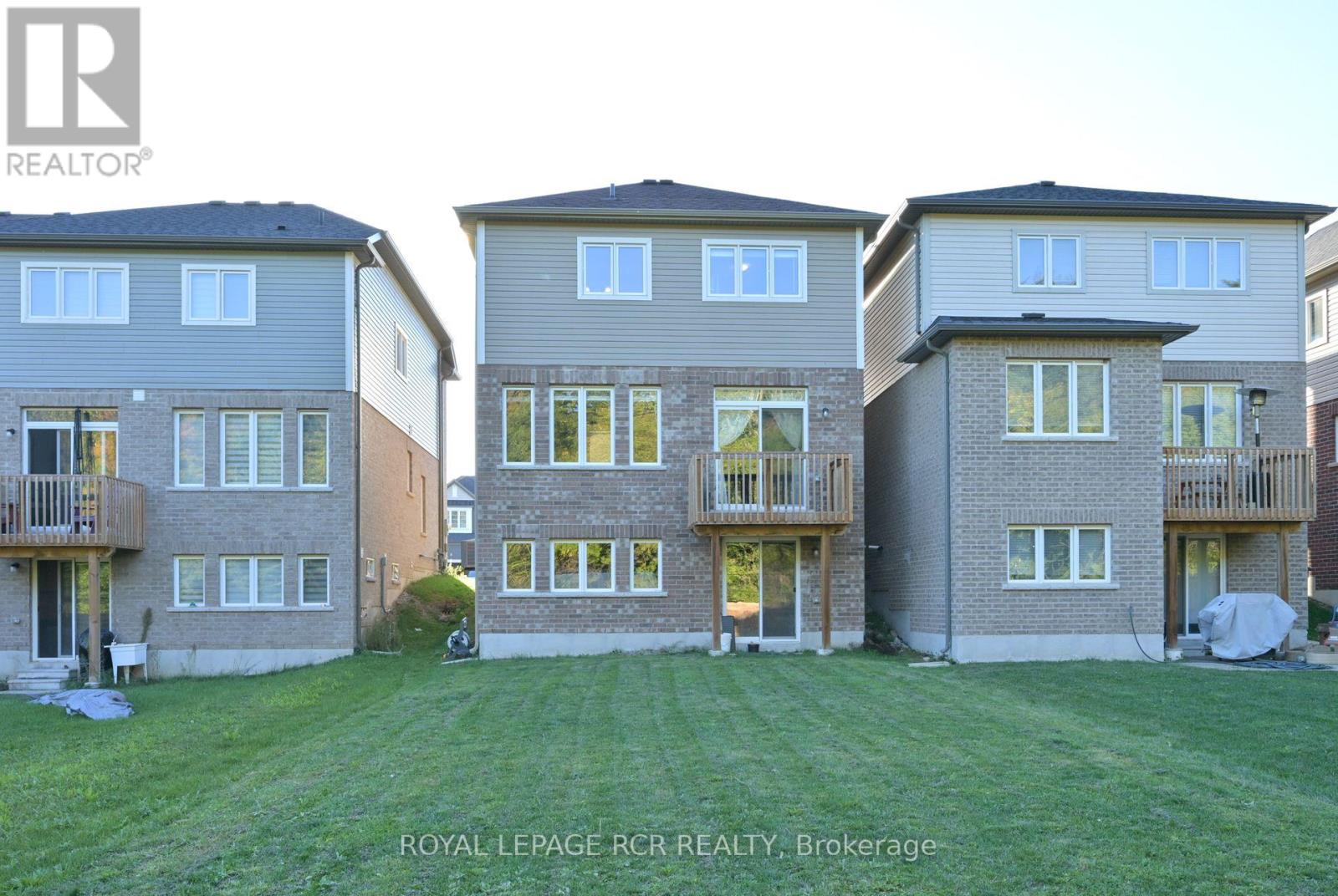 96 Wood Crescent, Essa, Ontario  L0M 1B5 - Photo 29 - N12443521