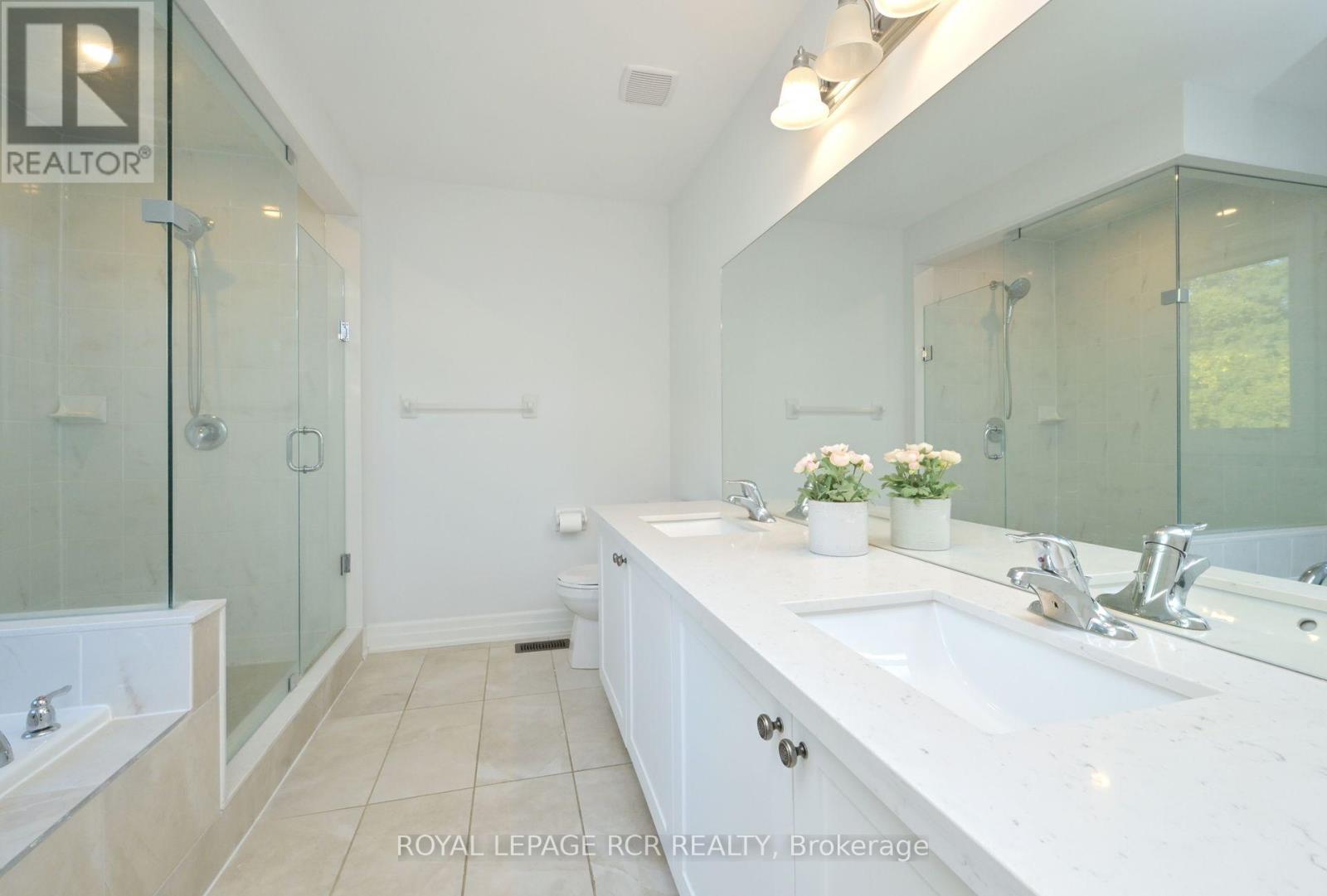 96 Wood Crescent, Essa, Ontario  L0M 1B5 - Photo 23 - N12443521