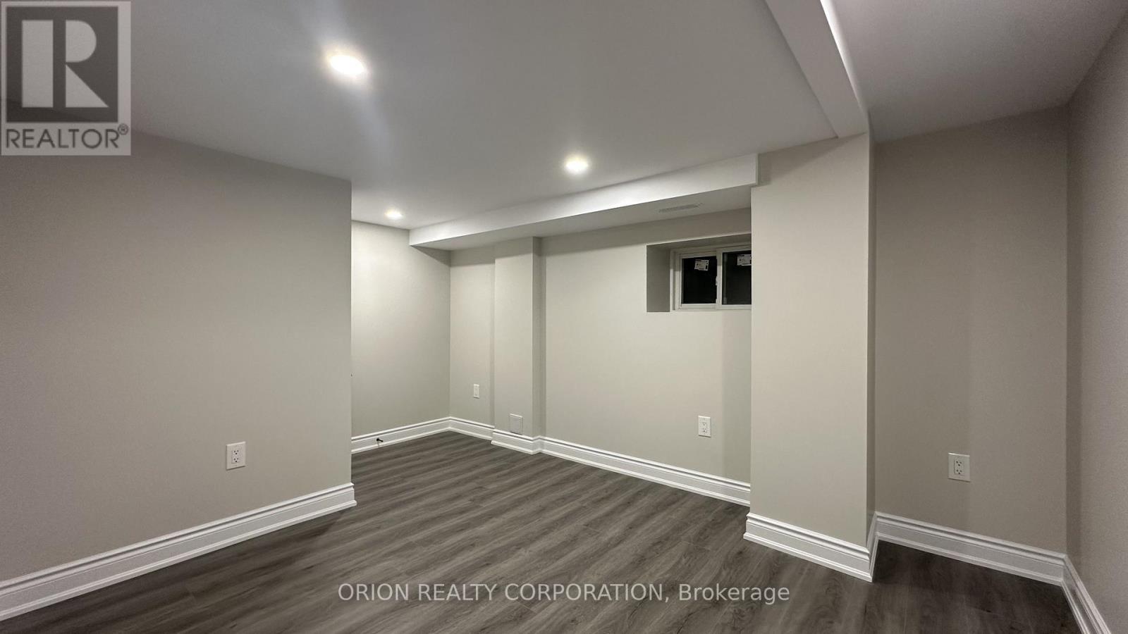 12 Trailbank Gardens, Hamilton, Ontario  L8B 1Z3 - Photo 11 - X12690664