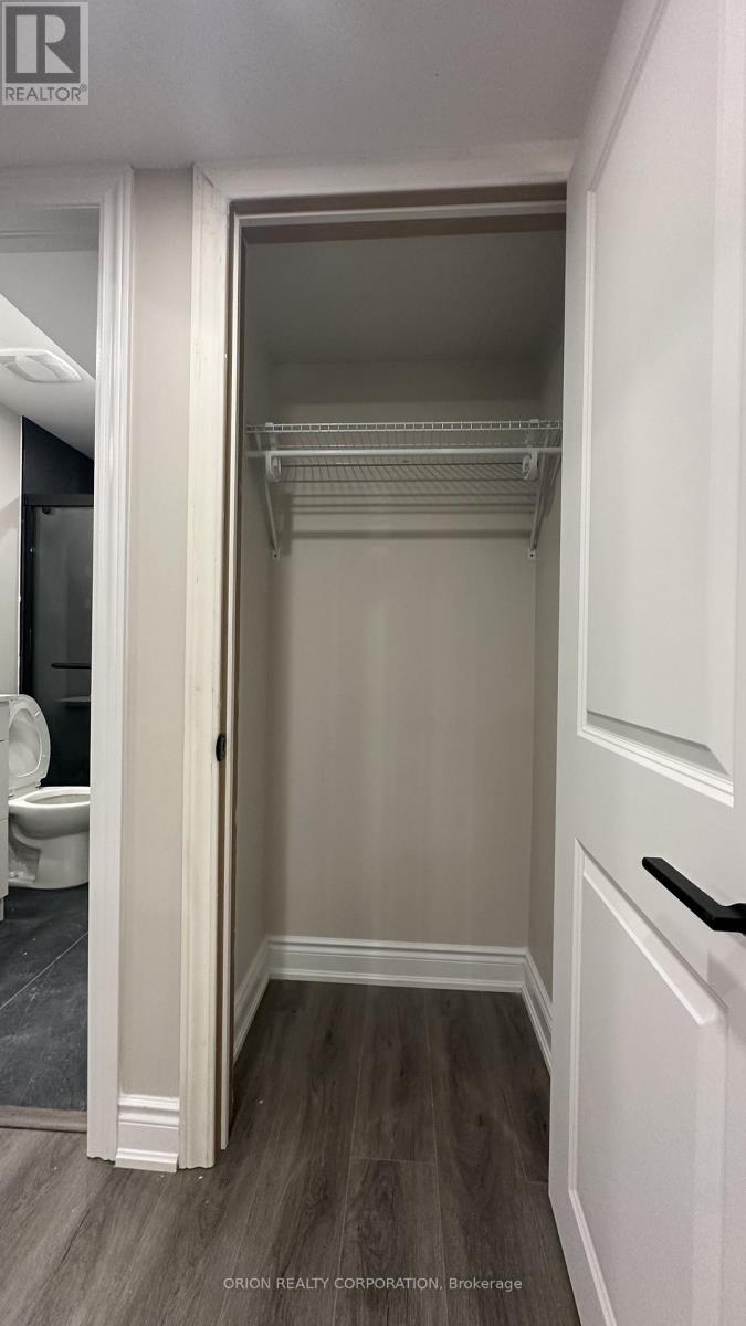 12 Trailbank Gardens, Hamilton, Ontario  L8B 1Z3 - Photo 7 - X12690664