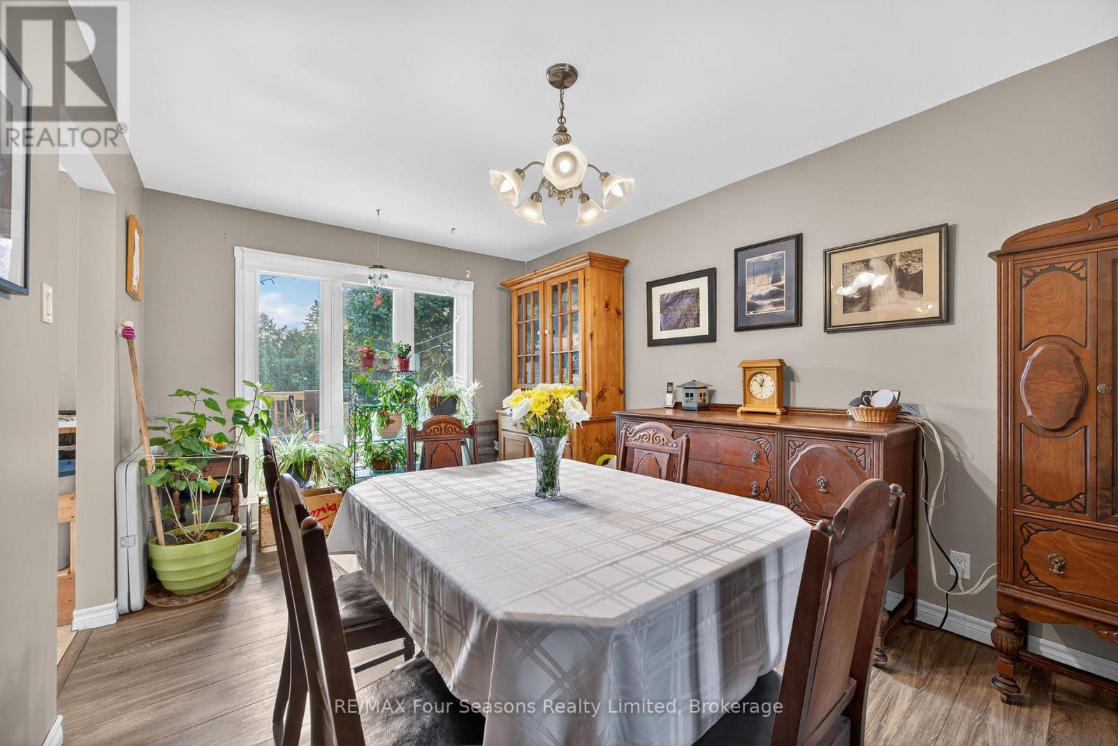 7 Batteaux Road, Clearview (Nottawa), Ontario  L0M 1P0 - Photo 9 - S12691722