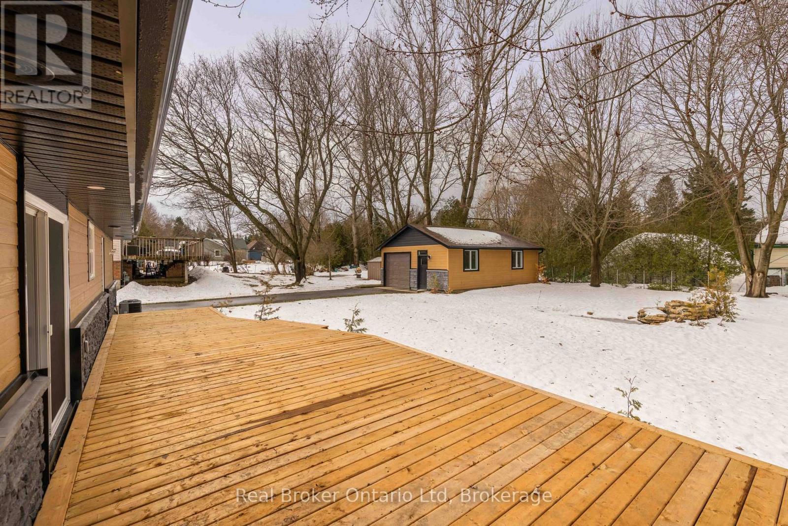 446 Isaac Street, South Bruce Peninsula, Ontario  N0H 2T0 - Photo 35 - X12691750