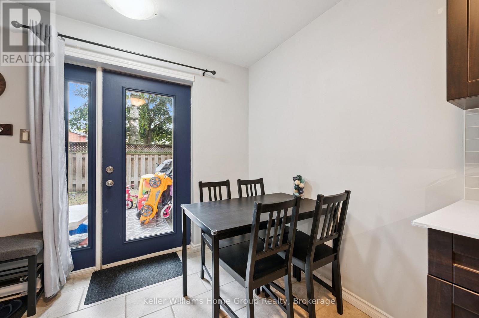 95 - 49 Rhonda Road, Guelph (Willow West/sugarbush/west Acres), Ontario  N1H 7A4 - Photo 15 - X12691770