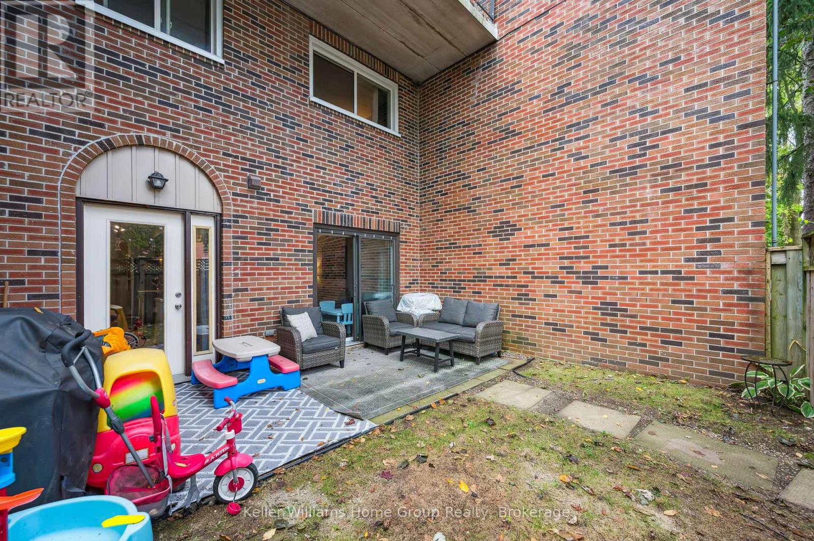 95 - 49 Rhonda Road, Guelph (Willow West/sugarbush/west Acres), Ontario  N1H 7A4 - Photo 27 - X12691770