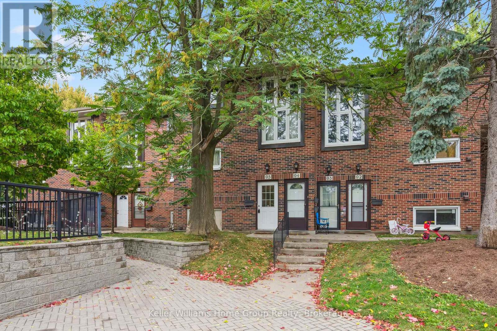 95 - 49 Rhonda Road, Guelph (Willow West/sugarbush/west Acres), Ontario  N1H 7A4 - Photo 3 - X12691770