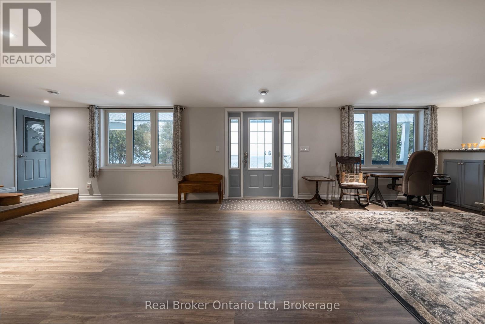 339496 Presquile Road, Georgian Bluffs, Ontario  N0H 2T0 - Photo 22 - X12691776