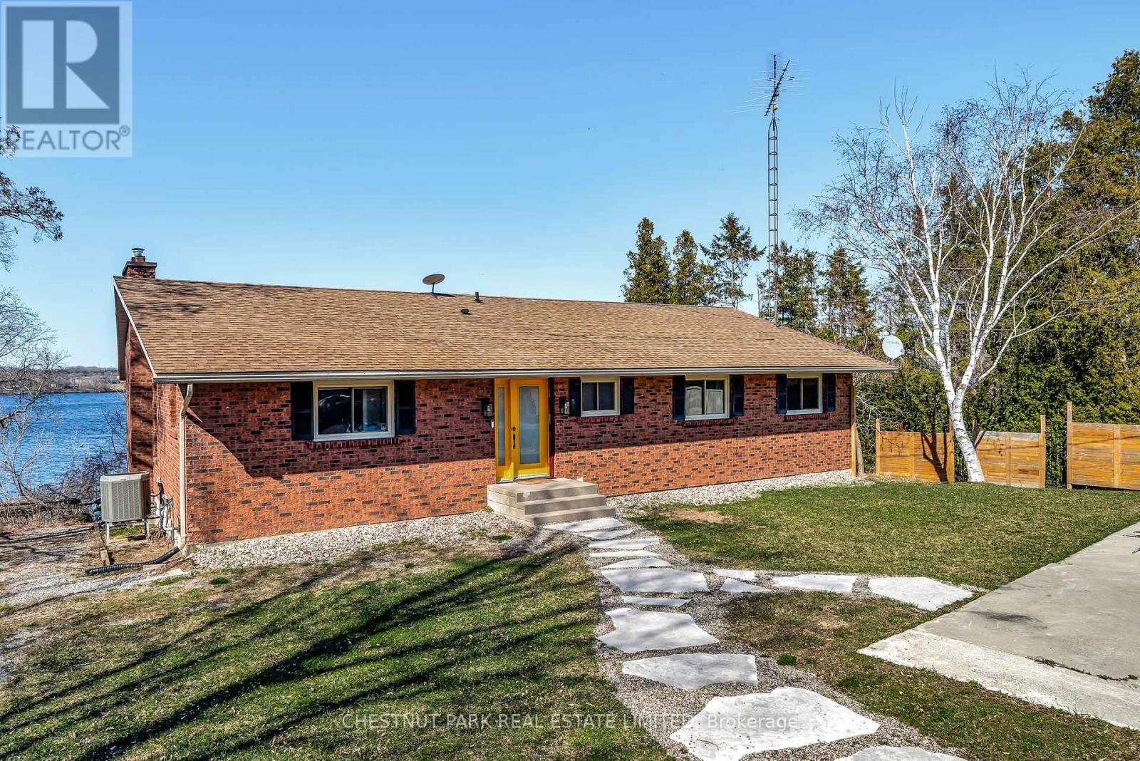 5404 County Road 1, Prince Edward County, Ontario  K0K 1T0 - Photo 11 - X12691752