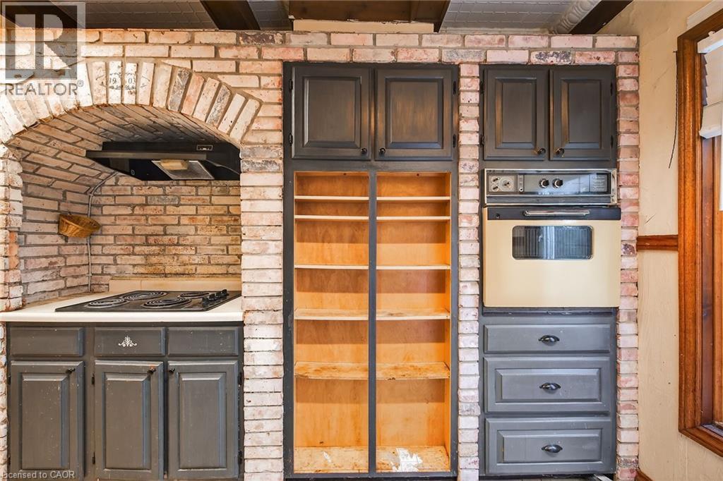 4637 Ellis Street, Niagara Falls, Ontario  L2E 1H8 - Photo 21 - 40796736