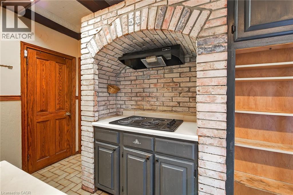 4637 Ellis Street, Niagara Falls, Ontario  L2E 1H8 - Photo 22 - 40796736