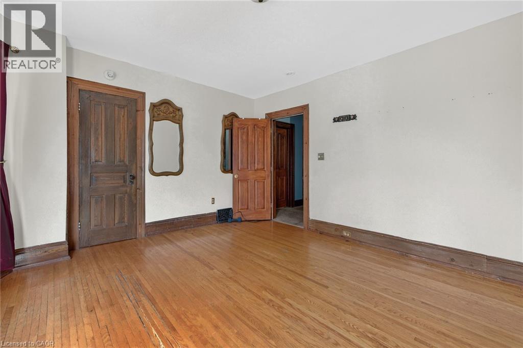 4637 Ellis Street, Niagara Falls, Ontario  L2E 1H8 - Photo 32 - 40796736