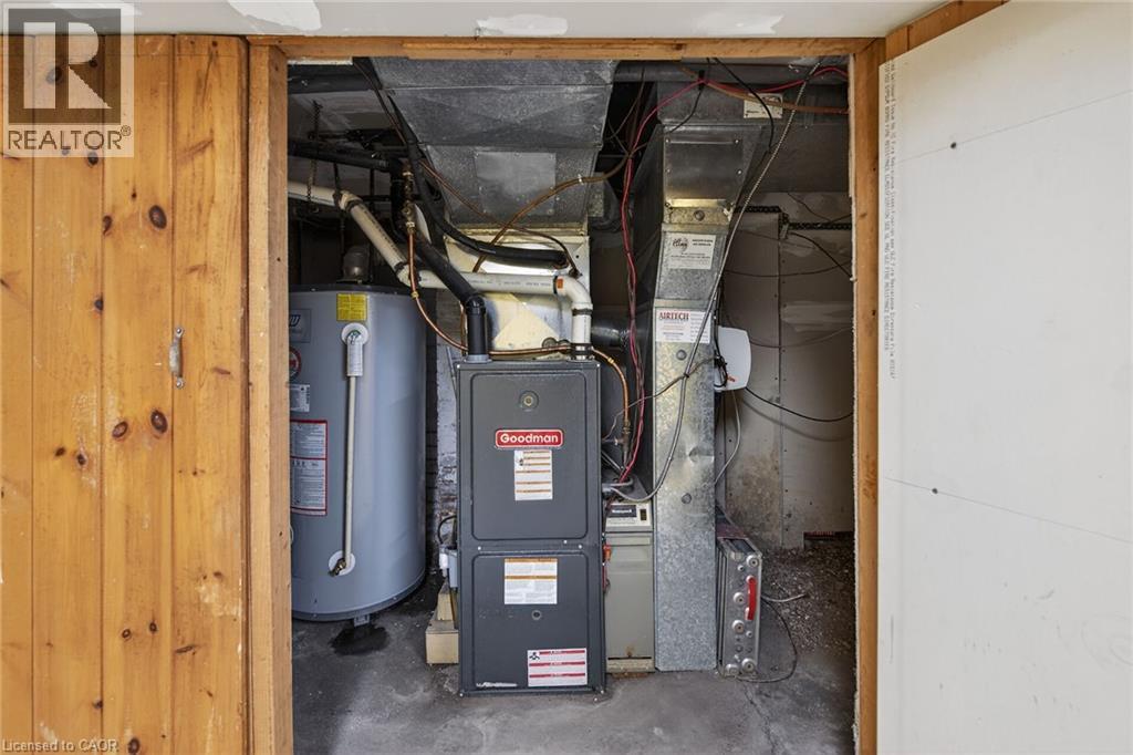 4637 Ellis Street, Niagara Falls, Ontario  L2E 1H8 - Photo 40 - 40796736