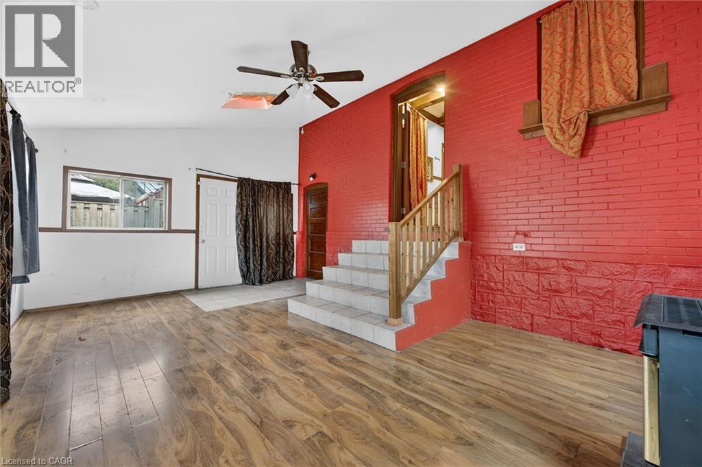 4637 Ellis Street, Niagara Falls, Ontario  L2E 1H8 - Photo 27 - 40796736