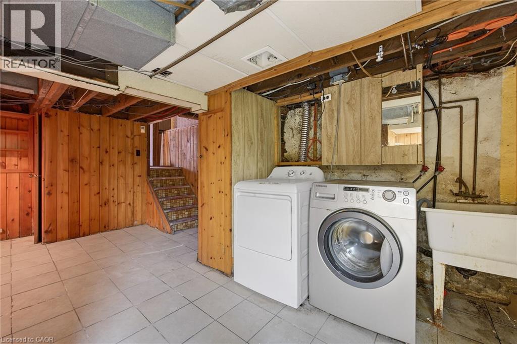 4637 Ellis Street, Niagara Falls, Ontario  L2E 1H8 - Photo 38 - 40796736