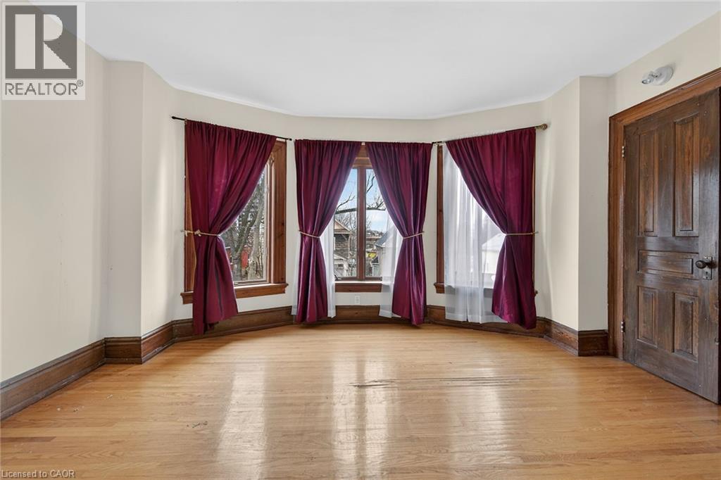 4637 Ellis Street, Niagara Falls, Ontario  L2E 1H8 - Photo 31 - 40796736