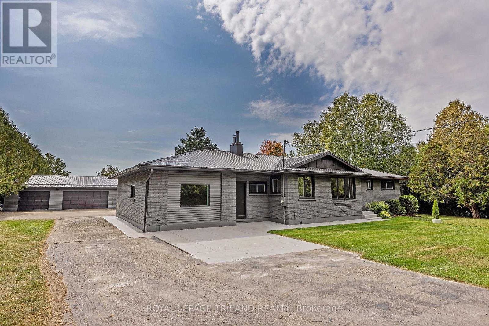 829 Avon Drive, Malahide, Ontario  N0L 1B0 - Photo 4 - X12691822