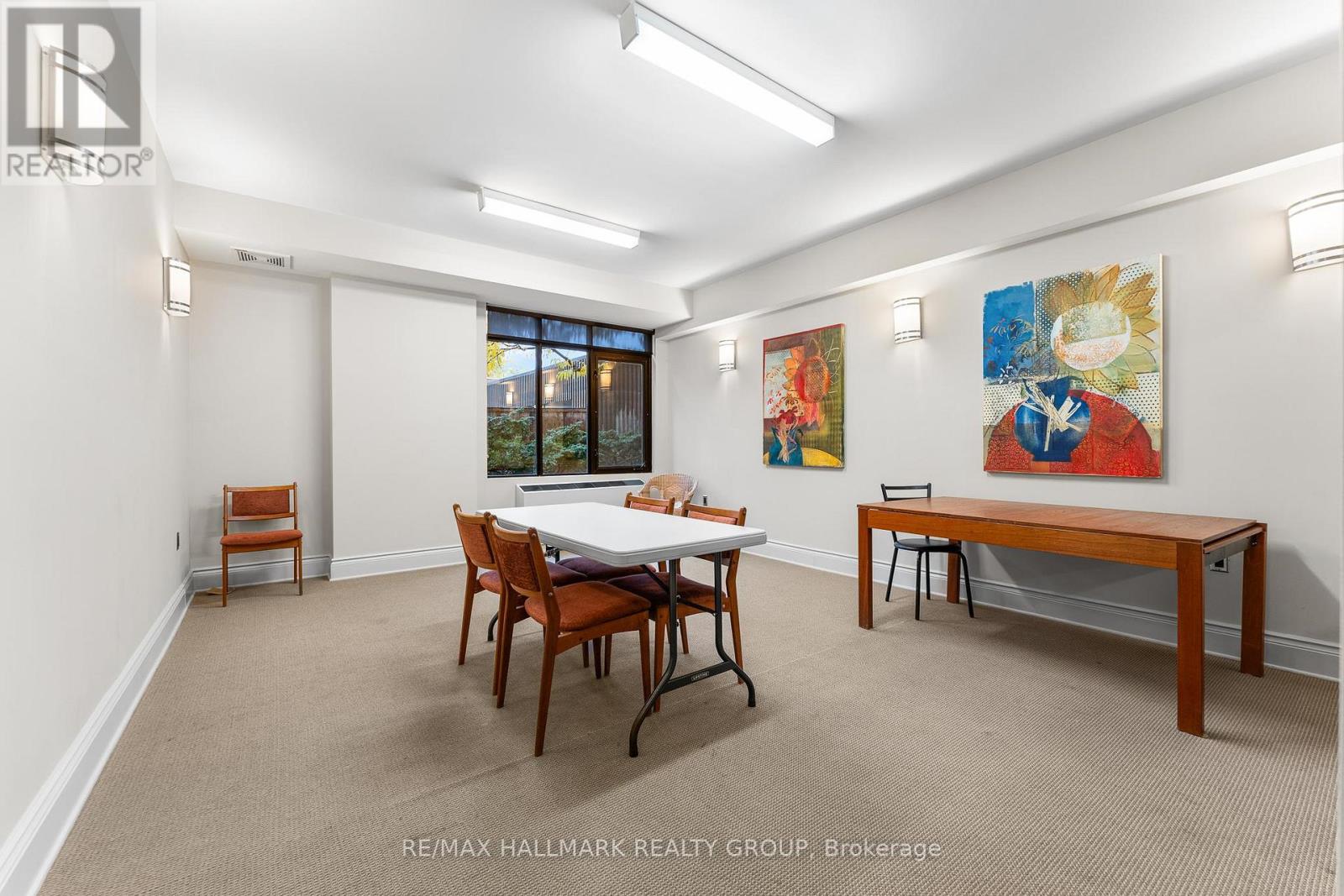 401 - 374 Cooper Street, Ottawa, Ontario  K2P 2P4 - Photo 20 - X12691778