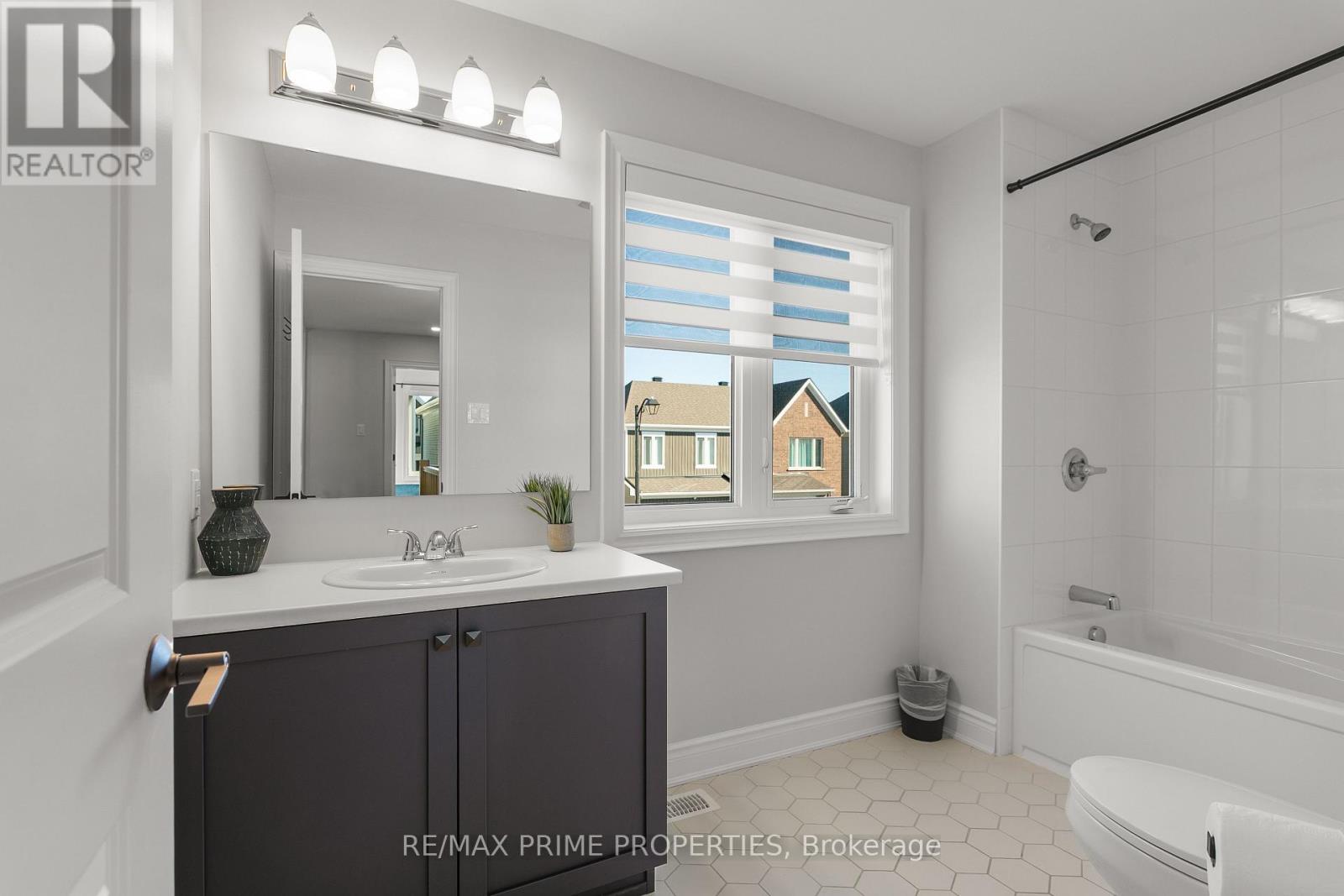 839 Mercier Crescent, Ottawa, Ontario  K1W 0N6 - Photo 31 - X12691802