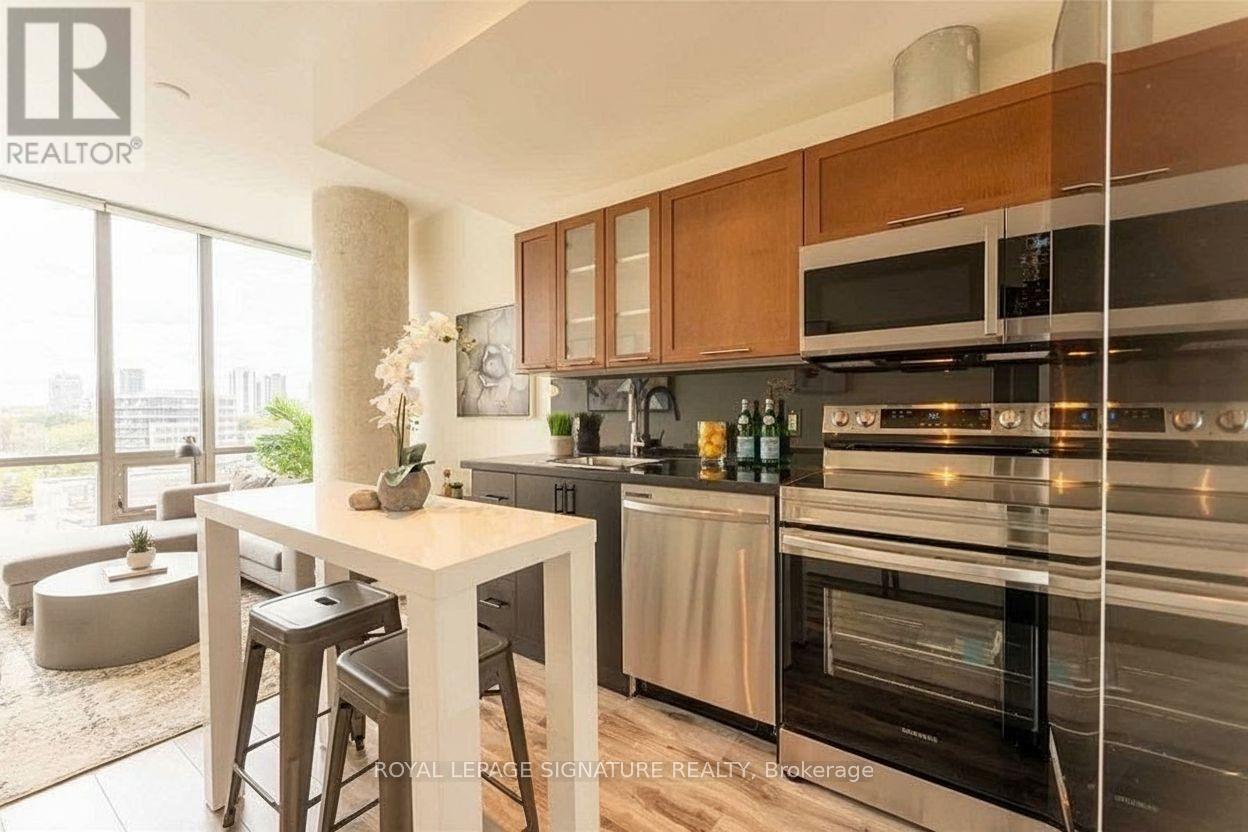 703 - 33 Mill Street, Toronto, Ontario  M5A 3R3 - Photo 2 - C12665652