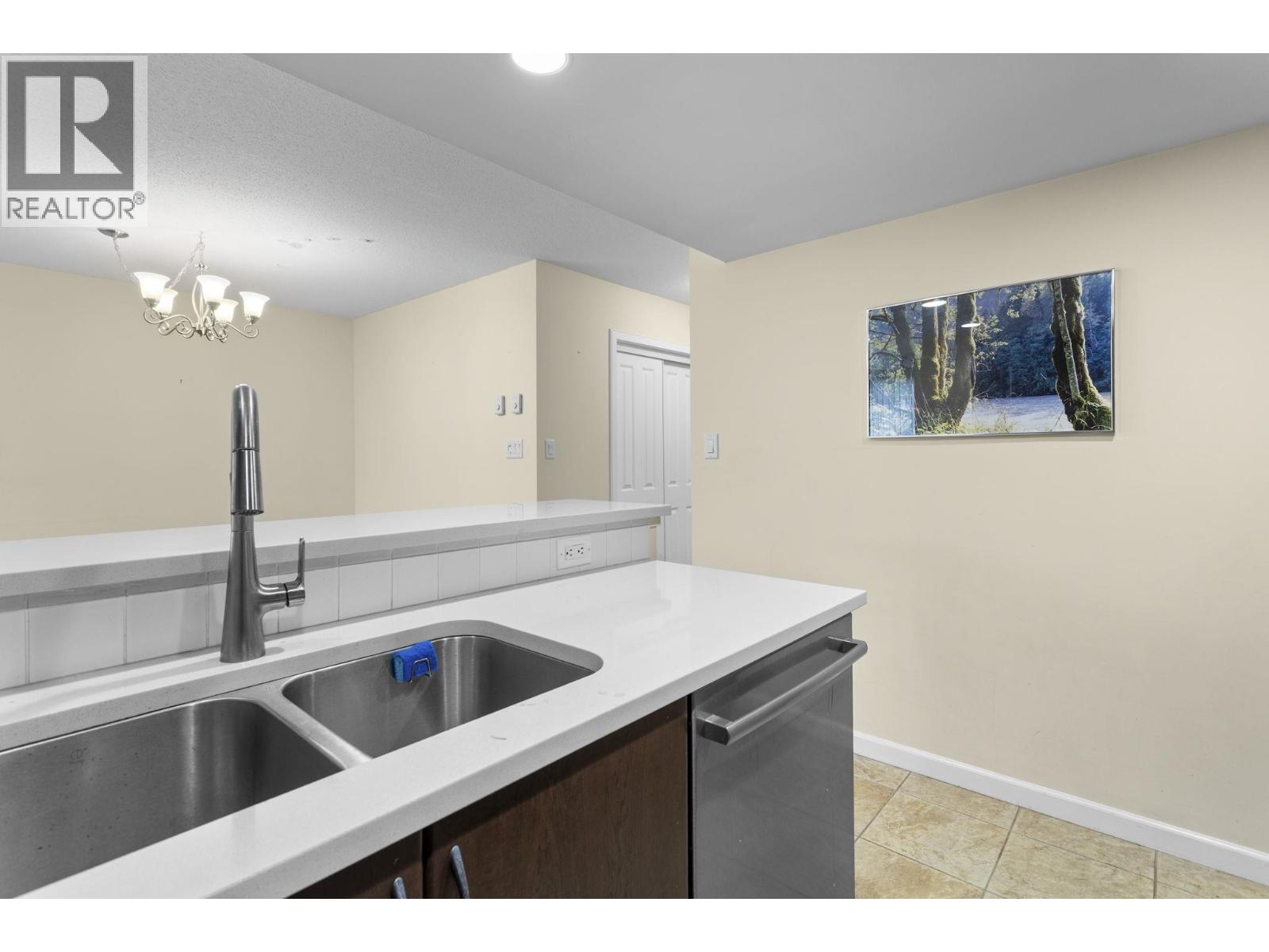 602 290 Newport Drive, Port Moody, British Columbia  V3H 5N2 - Photo 12 - R3078868