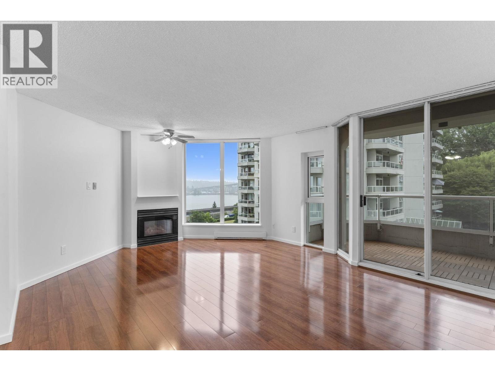 606 71 Jamieson Court, New Westminster, British Columbia  V3L 5R4 - Photo 2 - R3078874