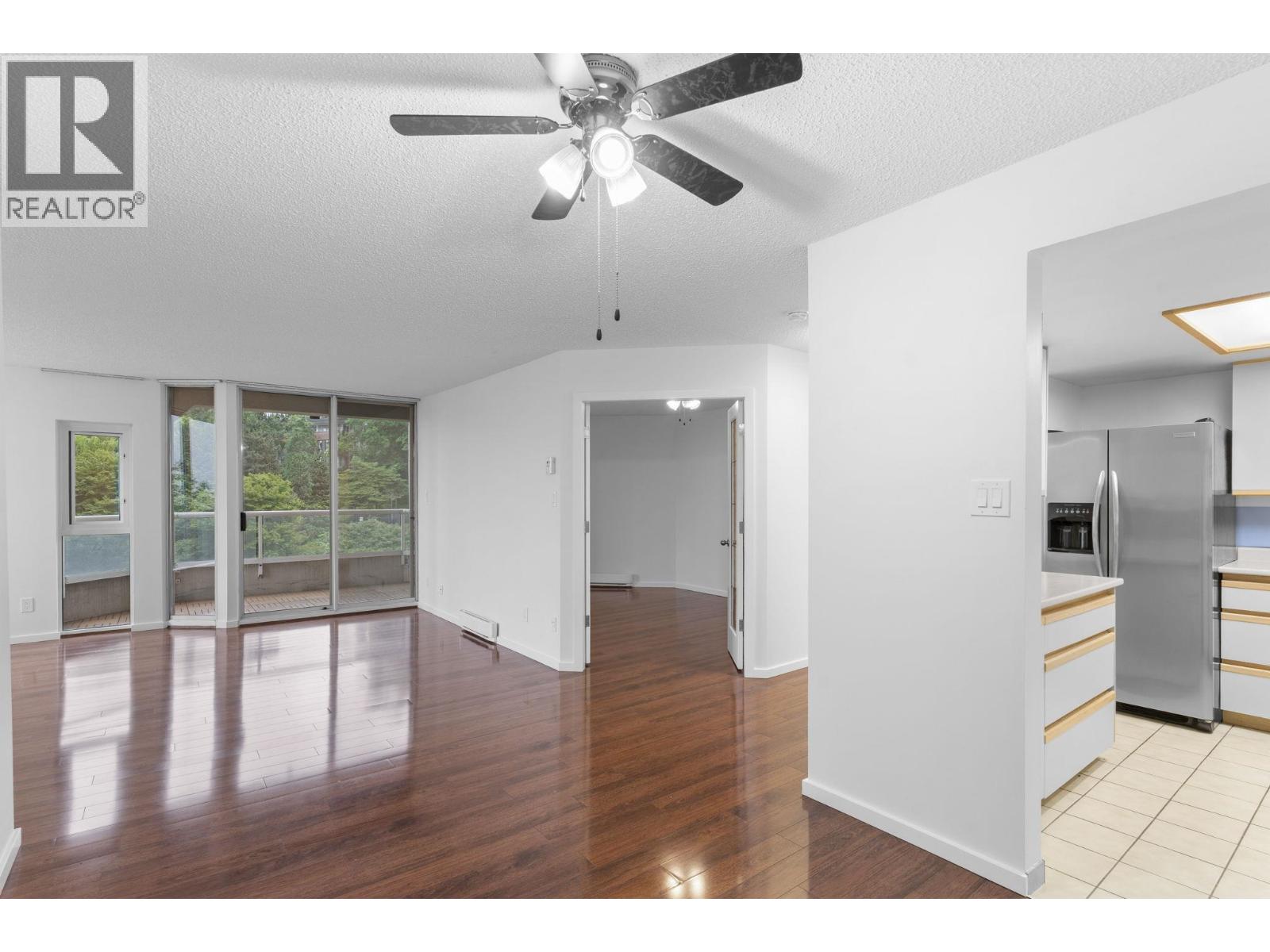 606 71 Jamieson Court, New Westminster, British Columbia  V3L 5R4 - Photo 3 - R3078874