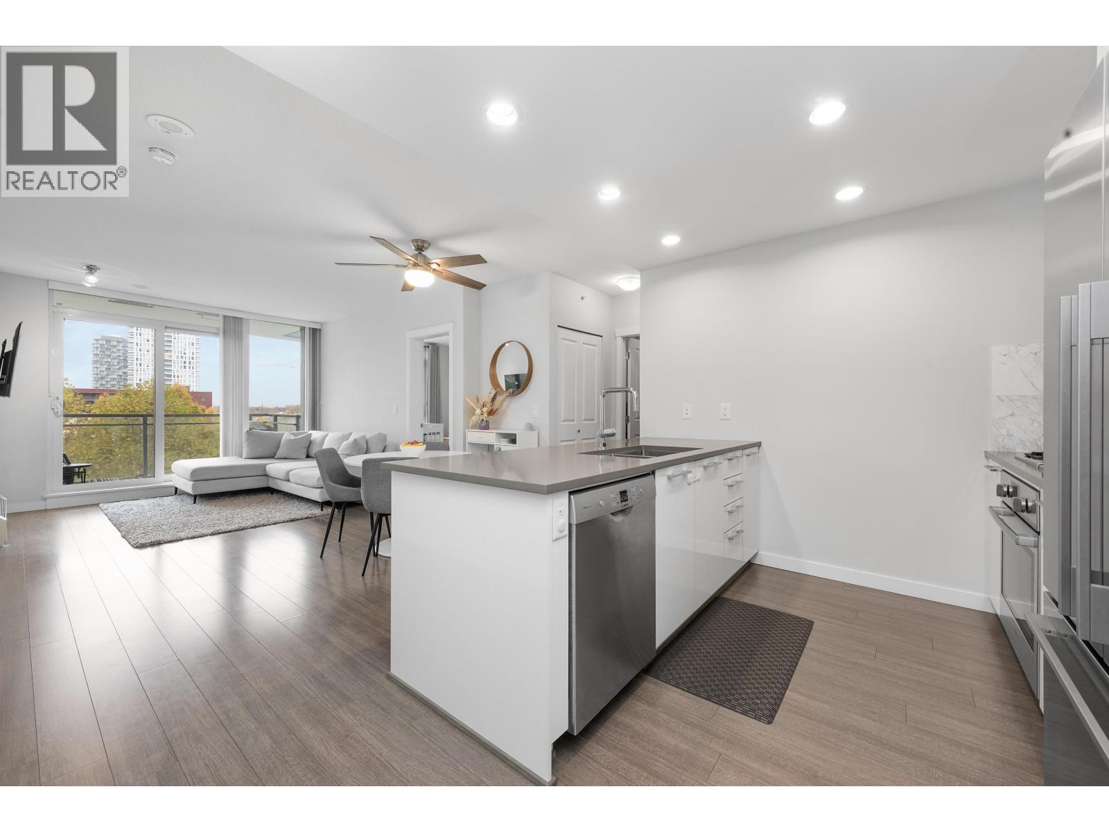 511 3281 E Kent Avenue North Avenue, Vancouver, British Columbia  V5S 0C4 - Photo 7 - R3078875