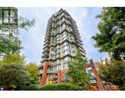 702 15 E ROYAL AVENUE, New Westminster, British Columbia