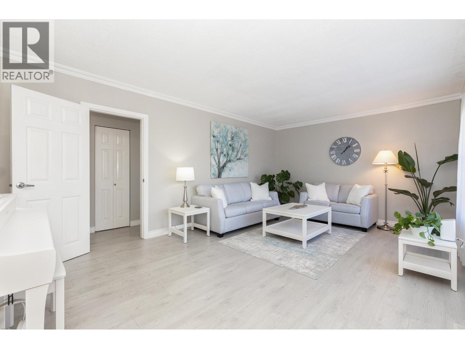 12437 202 Street, Maple Ridge, British Columbia  V2X 4T3 - Photo 4 - R3078887